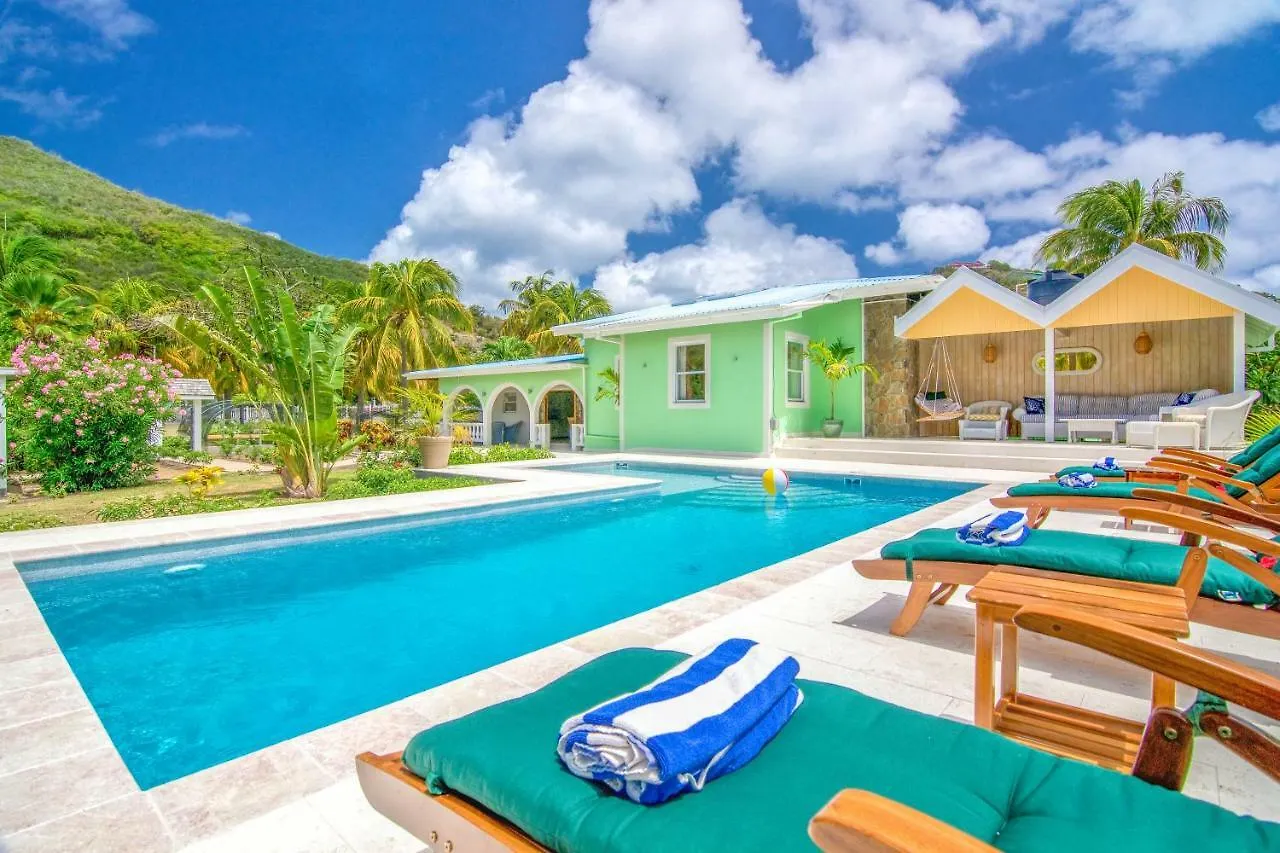 Bequia Beach Hotel - Luxury Boutique Resort Френдшип