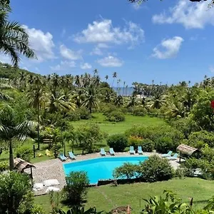 Firefly Estate Bequia ***** Crescent Beach